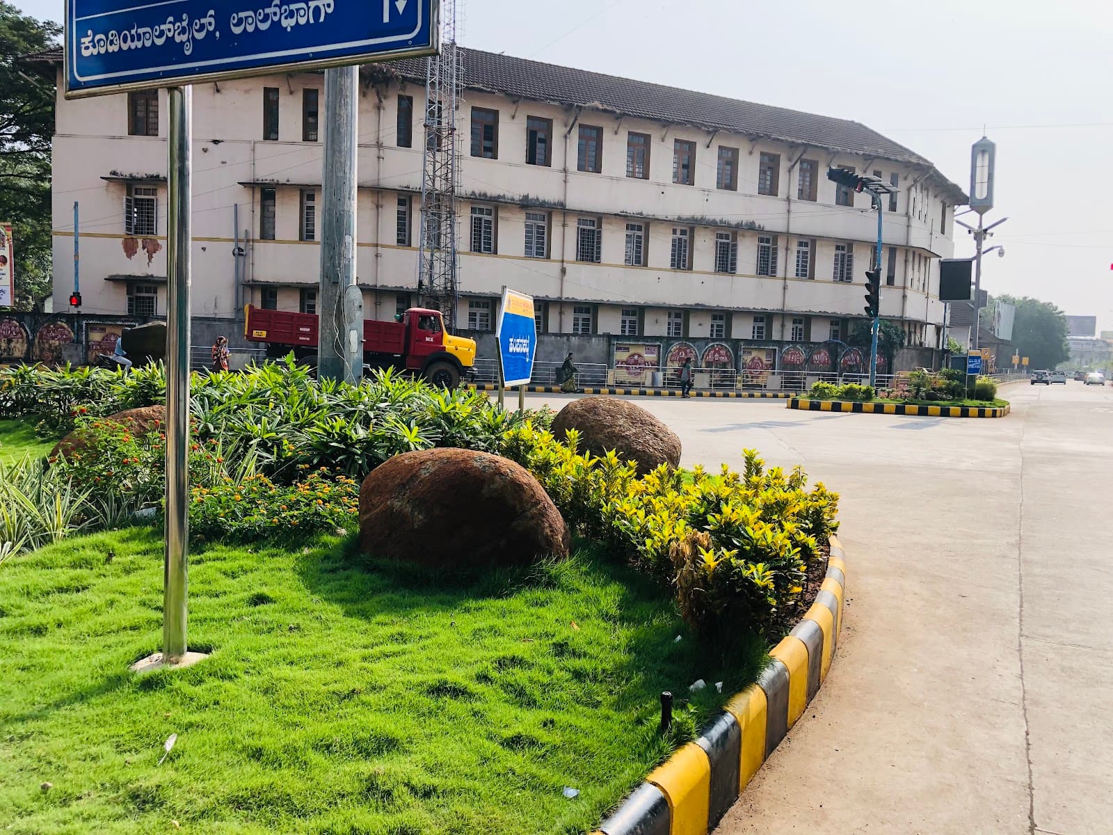 Hampankatta Mangalore - Image 1