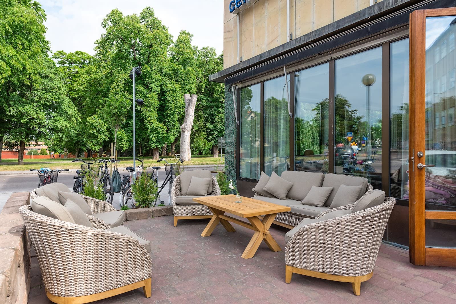 Slottsparken - Image 1