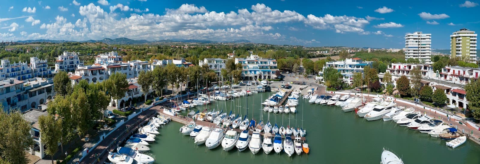 Portoverde Marina - Image 1