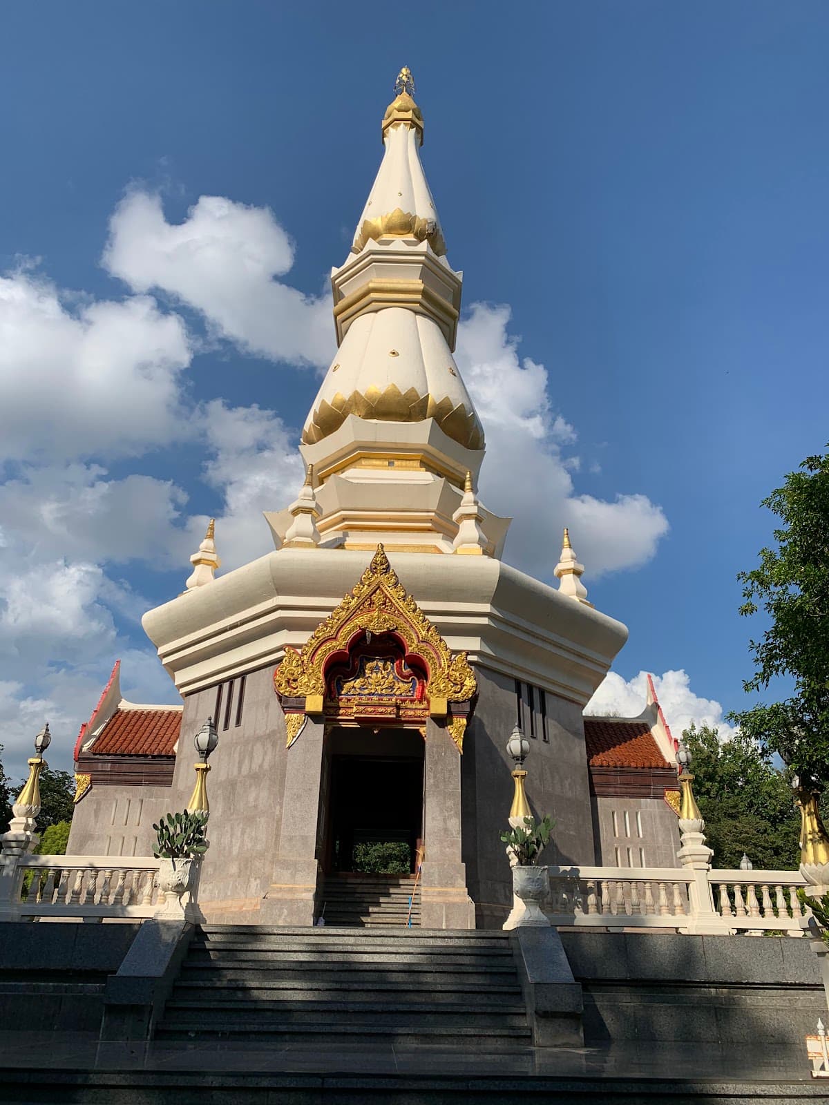 Wat Hin Mak Peng - Image 1