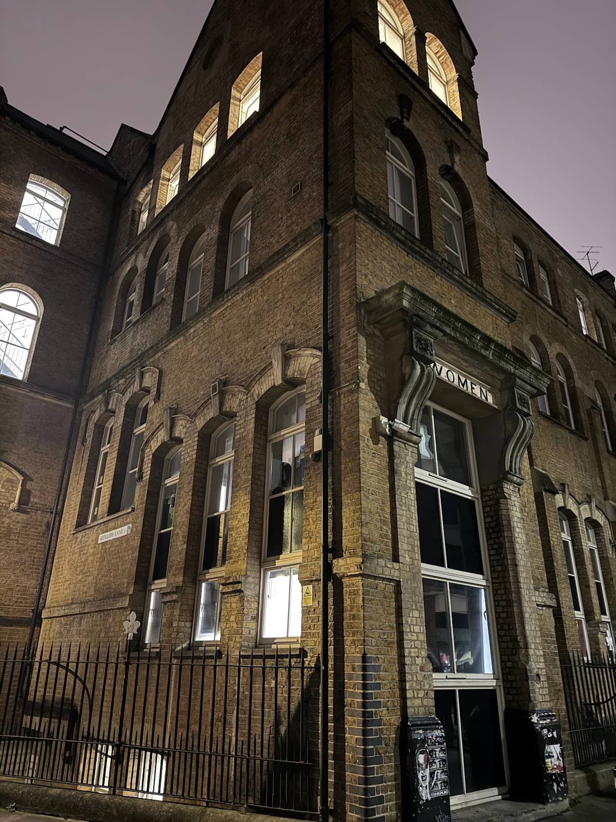Victorian Whitechapel Atmosphere