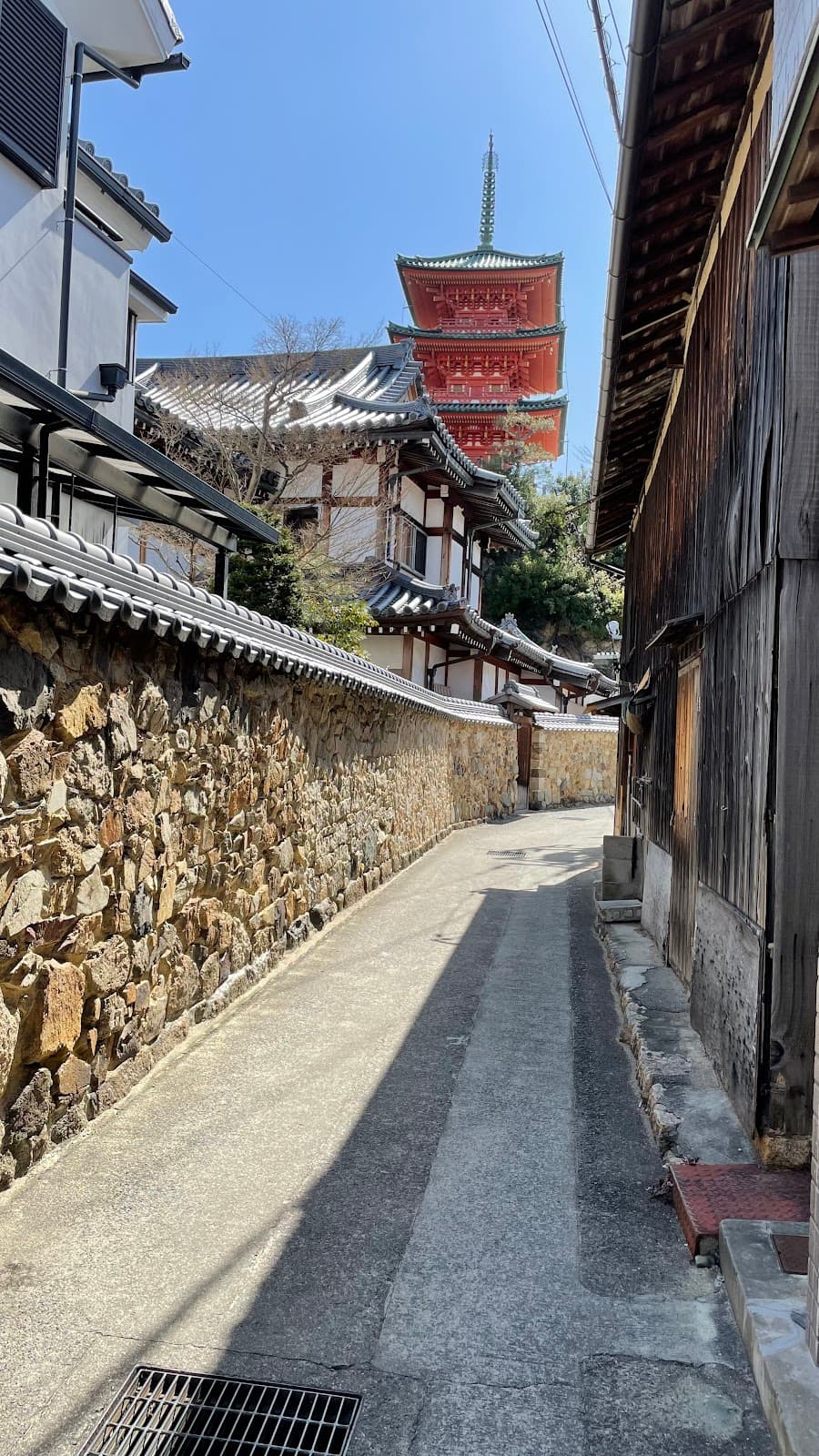 Meiro no Machi (Tonosho Maze Town) - Image 1