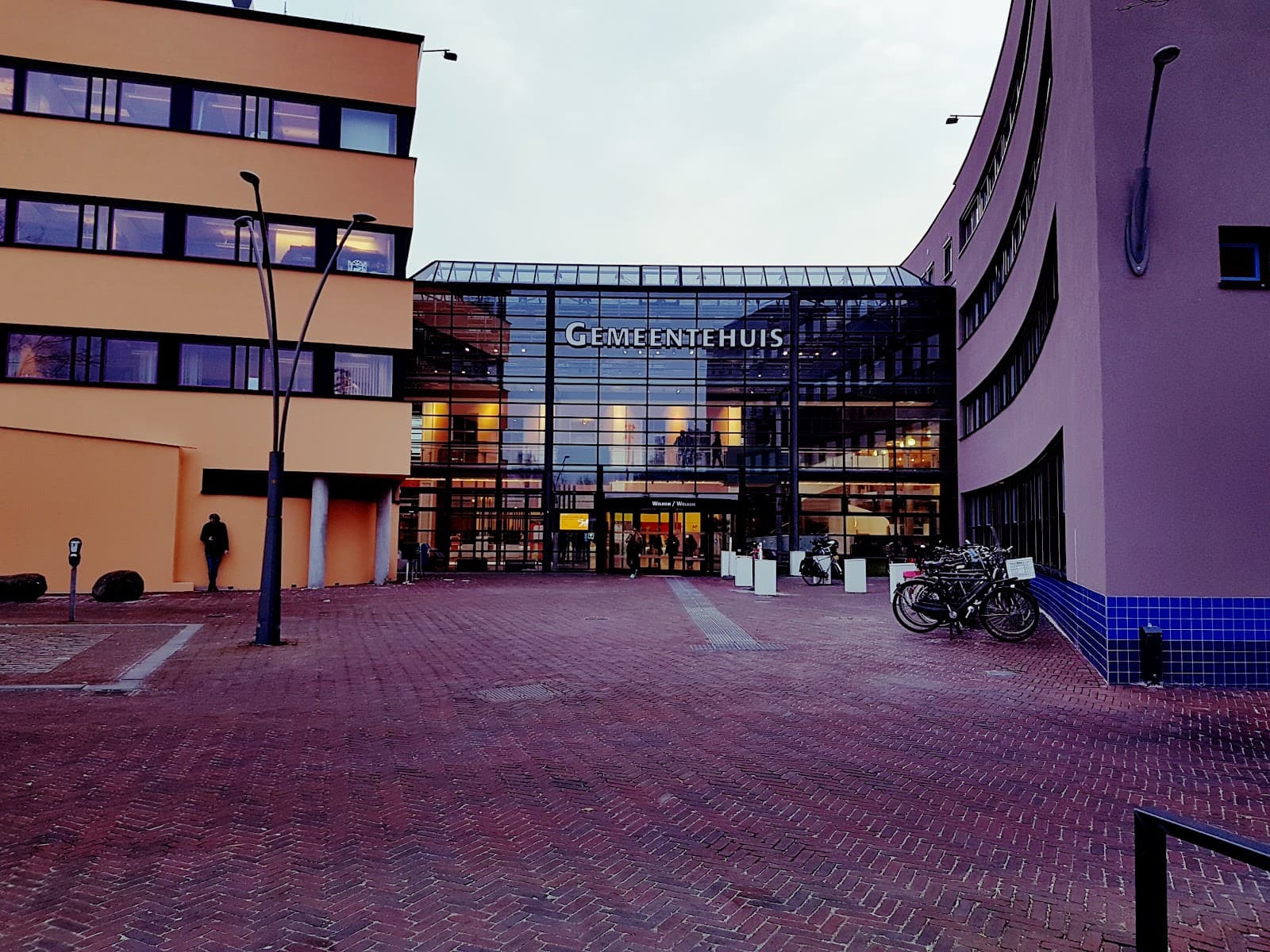 Oldehoofsterkerkhof Leeuwarden - Image 1