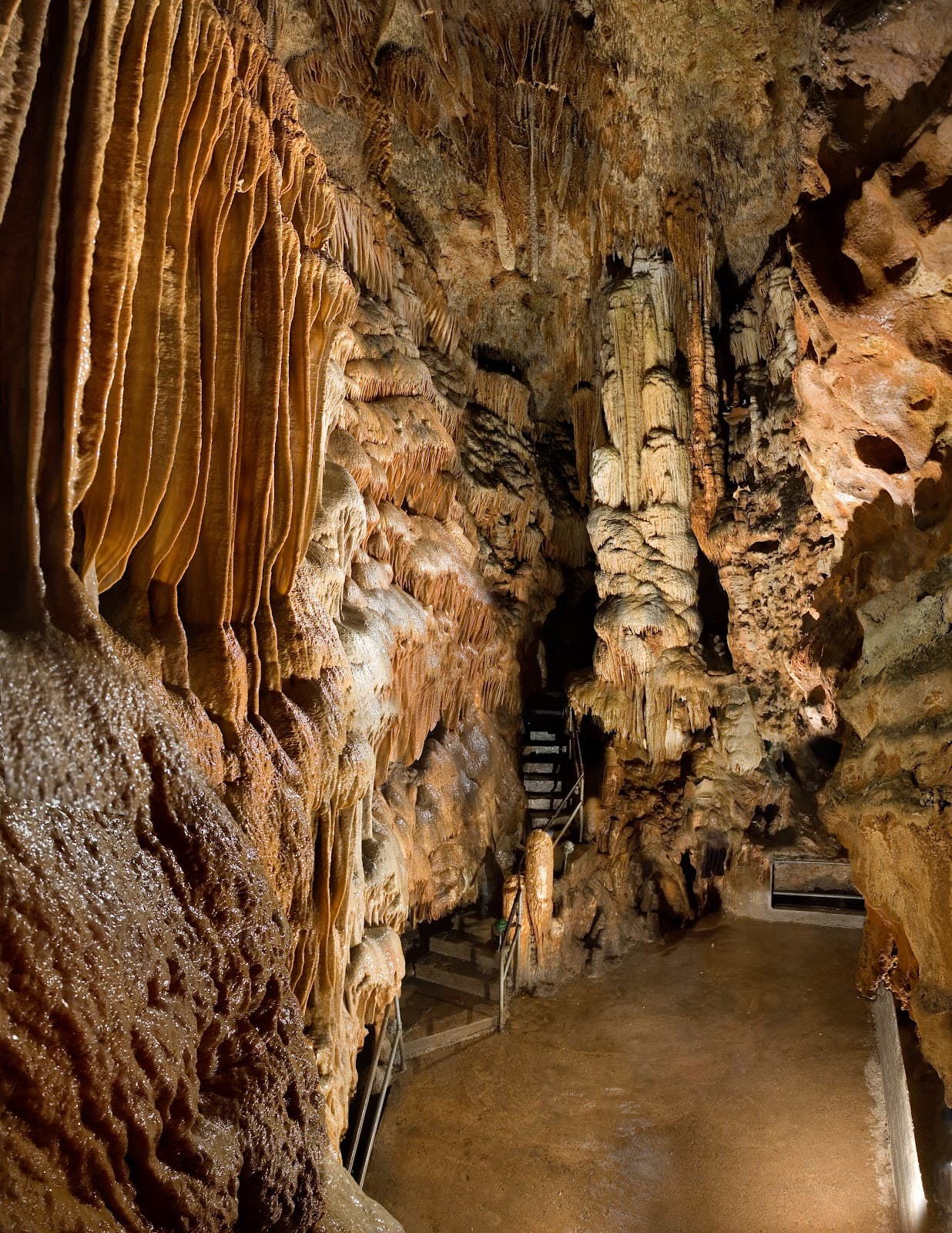 Bridal Cave - Image 1