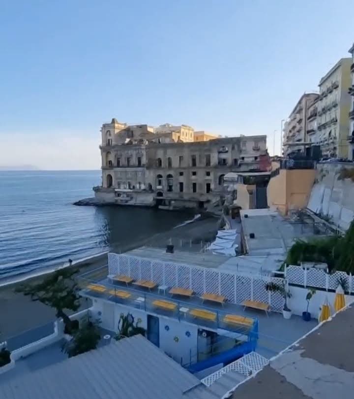 Posillipo Hill - Image 1