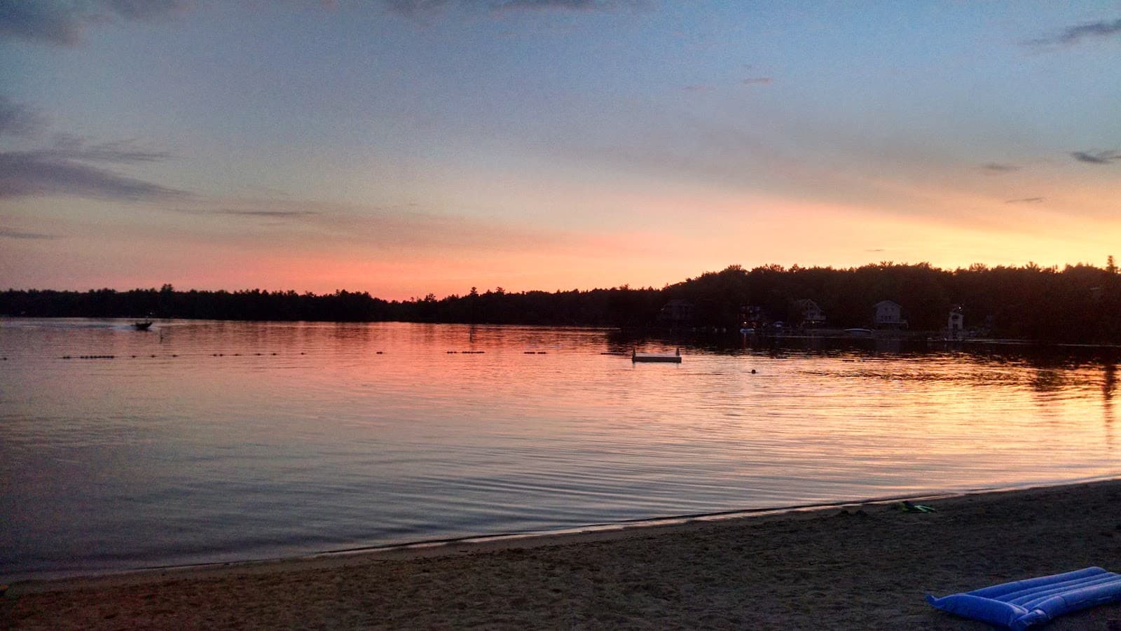States Landing Beach - Image 1