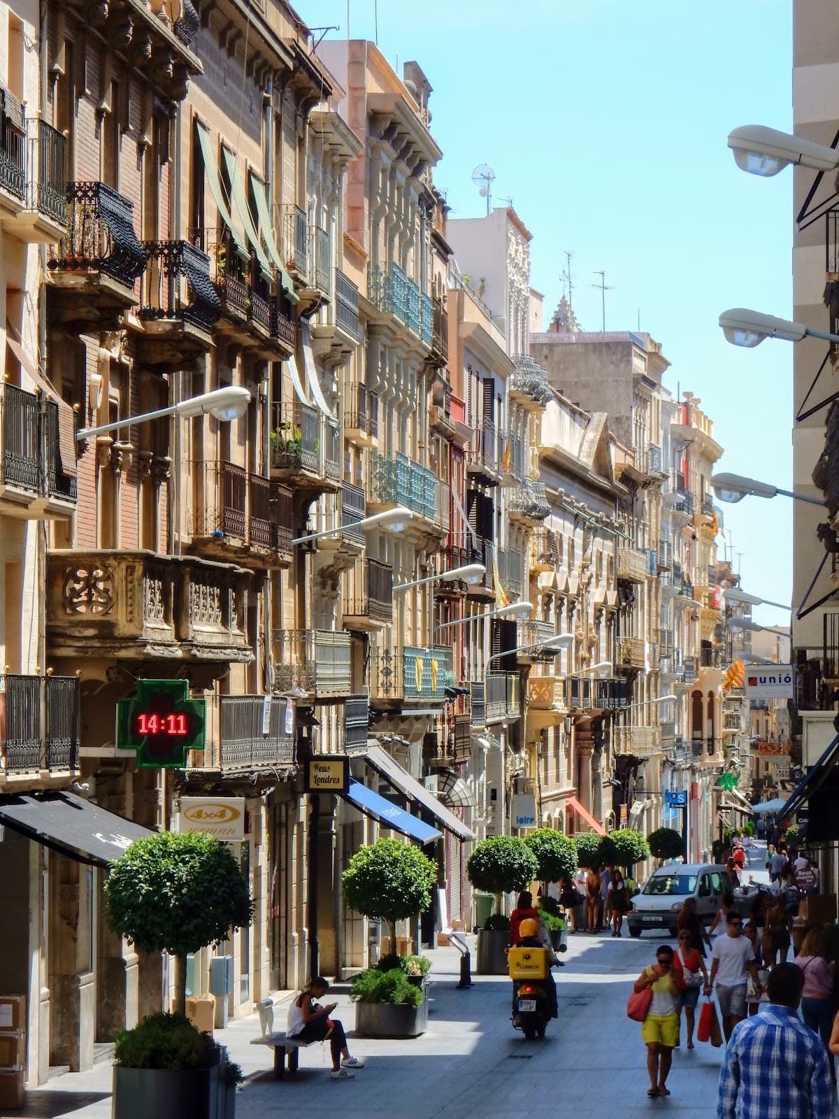 Carrer de Llovera - Image 1