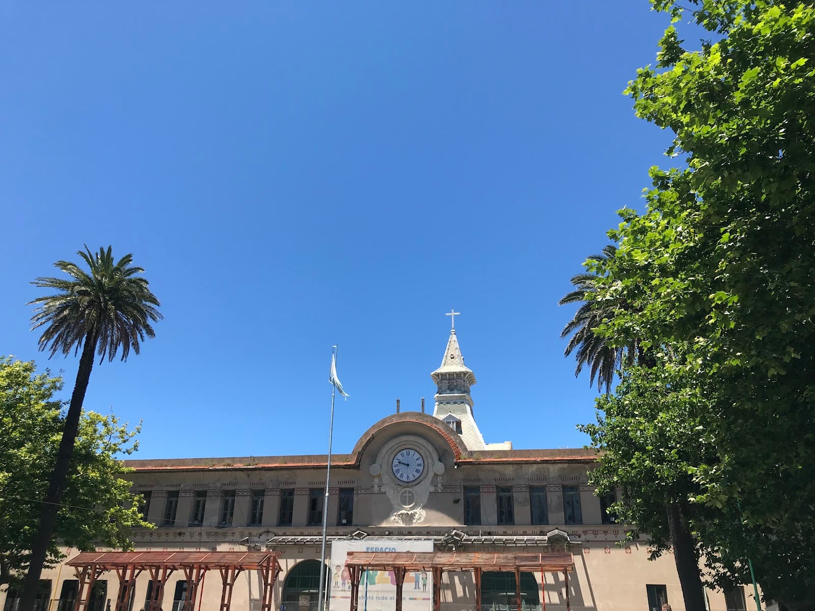 Centro Cultural Unzué - Image 1