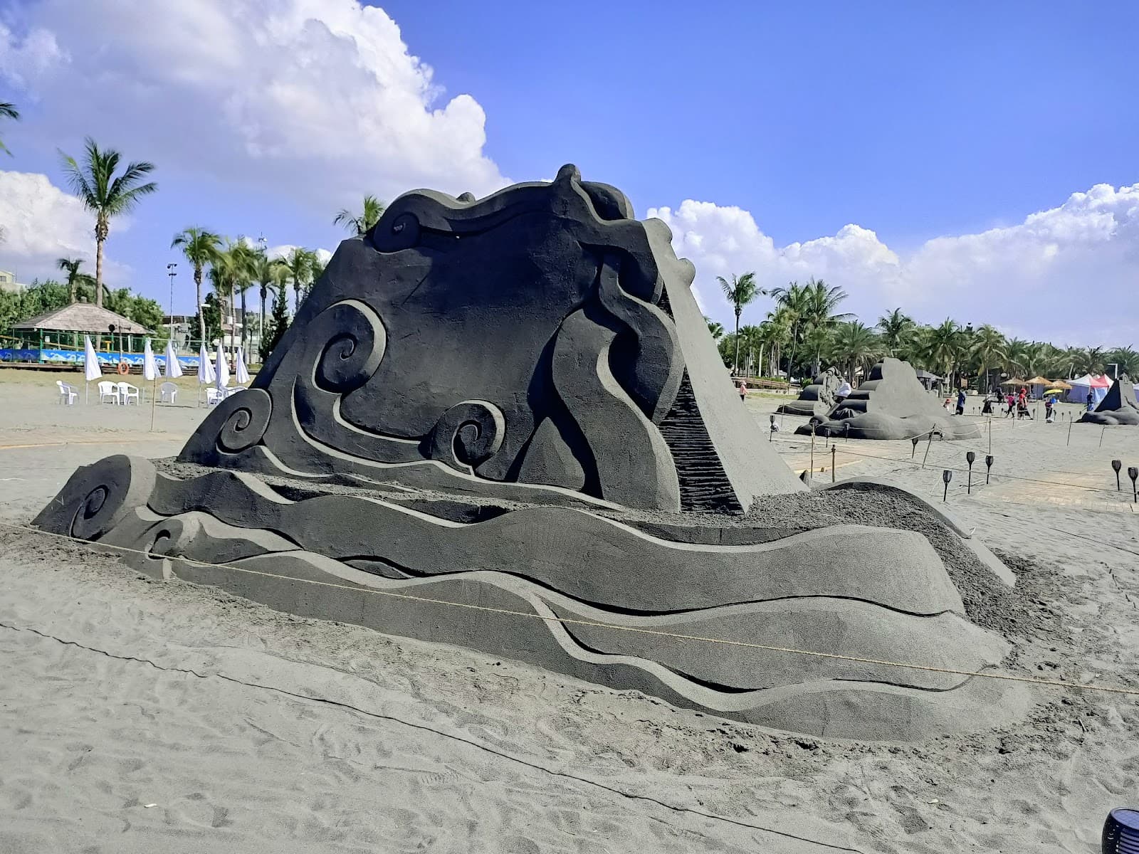 Cijin Beach - Image 1