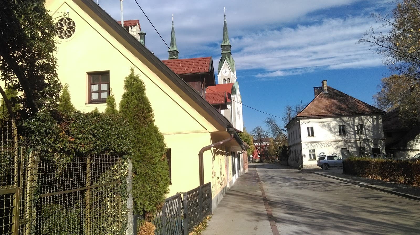 Trnovo District - Image 1