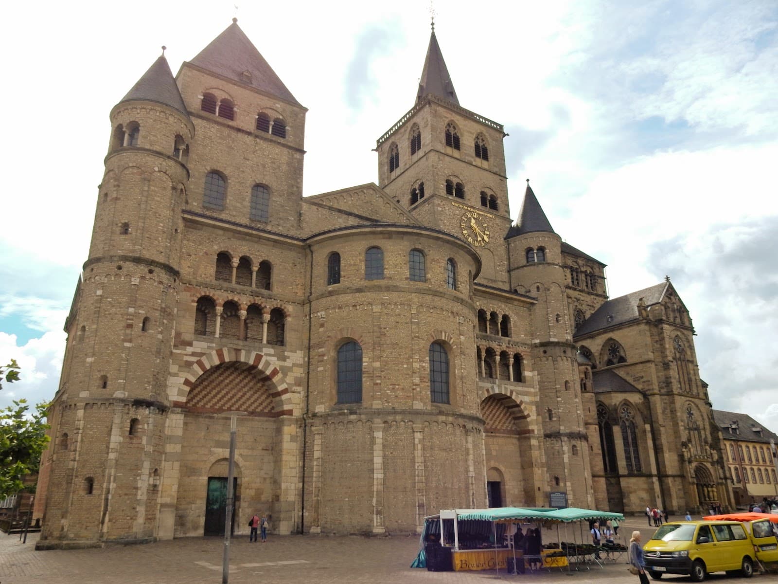 Domfreihof - Image 1