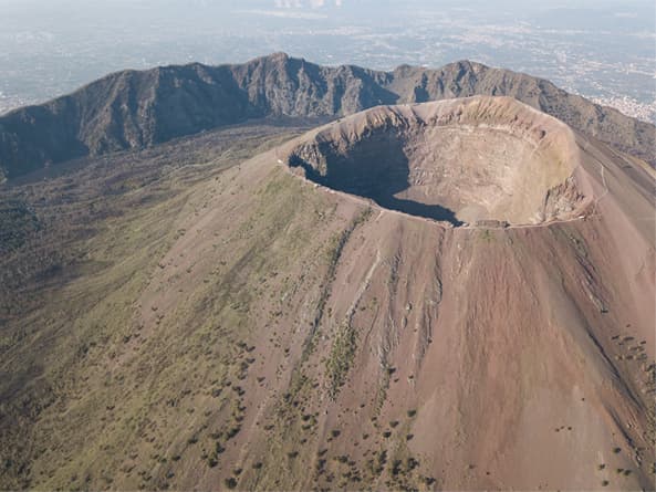 Mount Vesuvius - Image 1