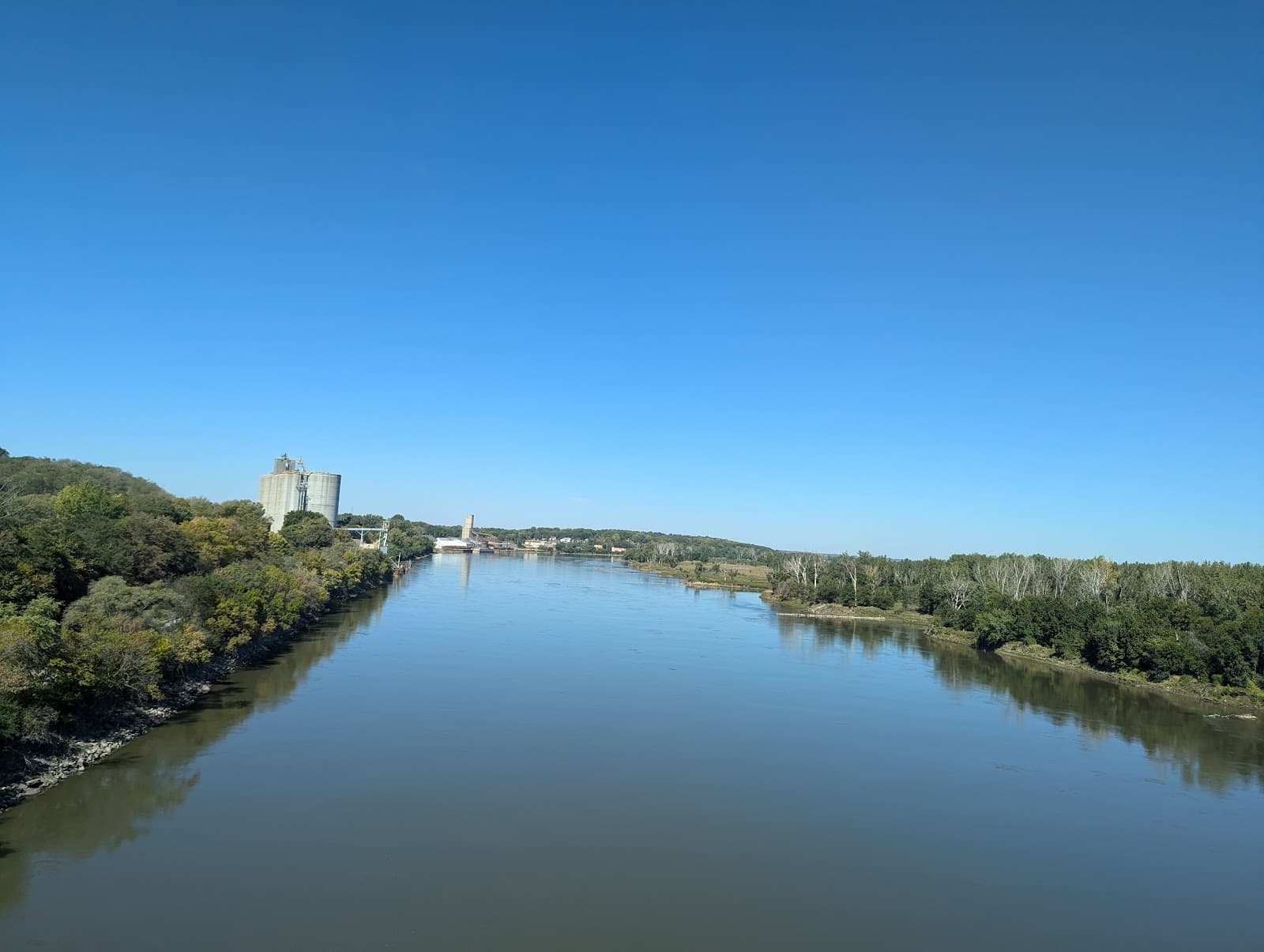 Nebraska City Bridge (US-75 Missouri River) - Image 1