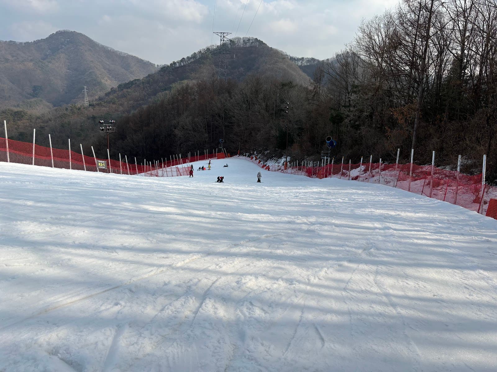 Elysian Gangchon Ski Resort - Image 1