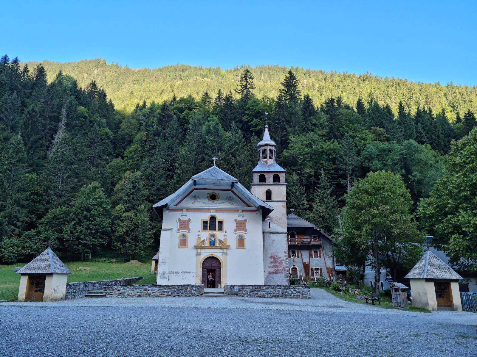 Notre-Dame de la Gorge - Image 1