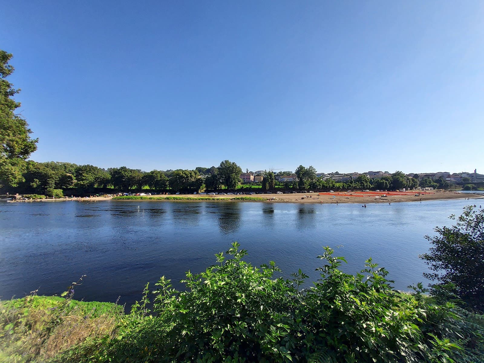 Marginal do Cávado (riverside) - Image 1