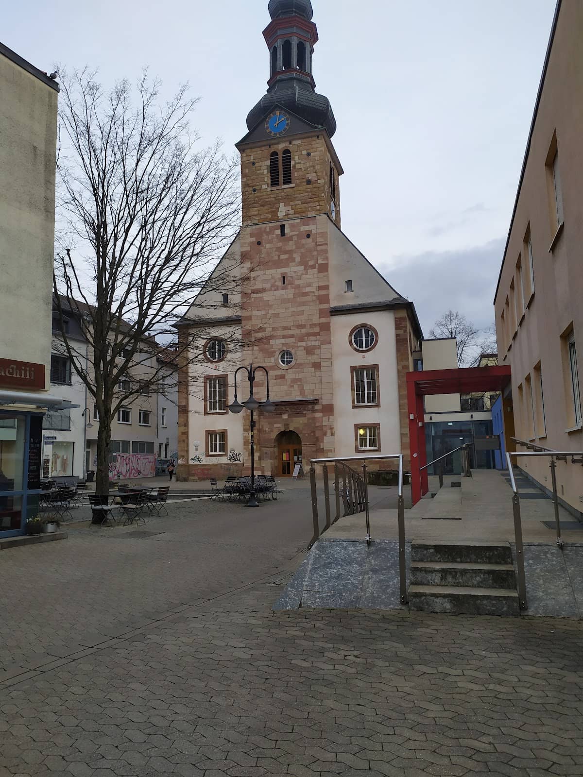 Public Art & Fountains