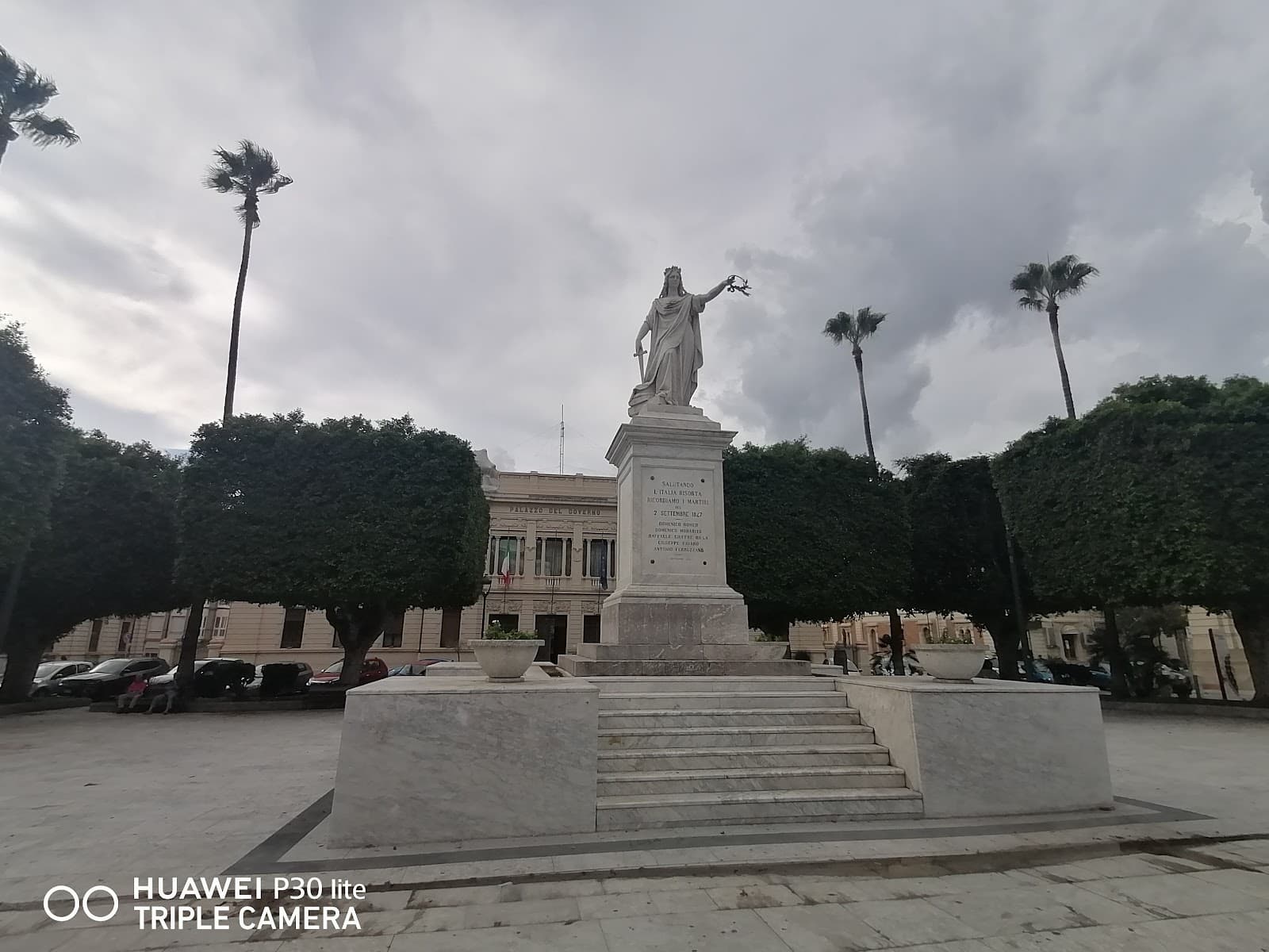 Piazza Italia - Image 1