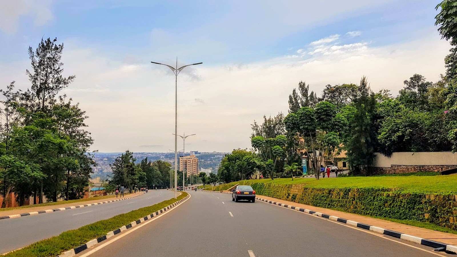 Kiyovu Kigali - Image 1