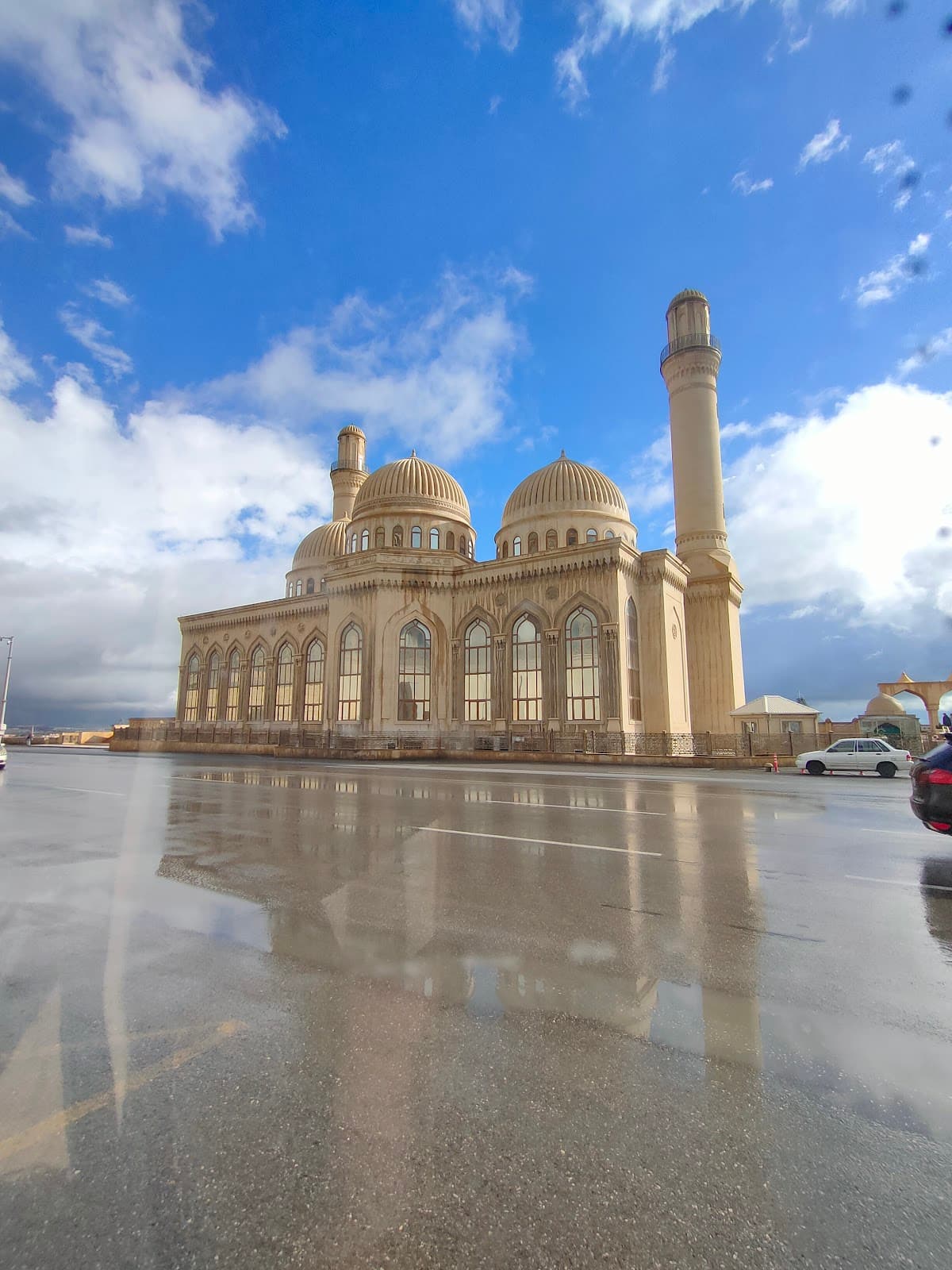 Bibi-Heybat Mosque - Image 1