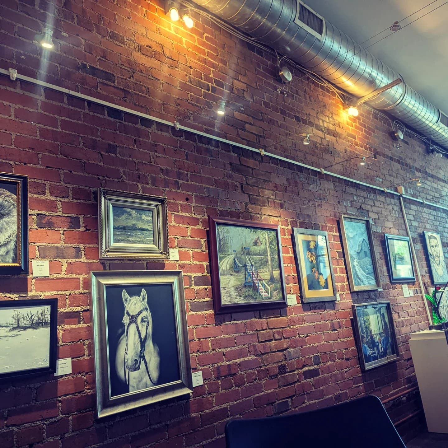 Berea Arts Council Gallery - Image 1