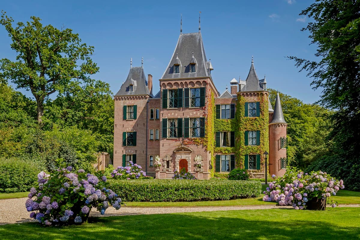 Keukenhof Castle - Image 1