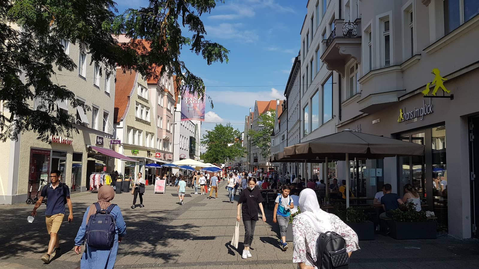 Augsburg's Rooftop Lounge