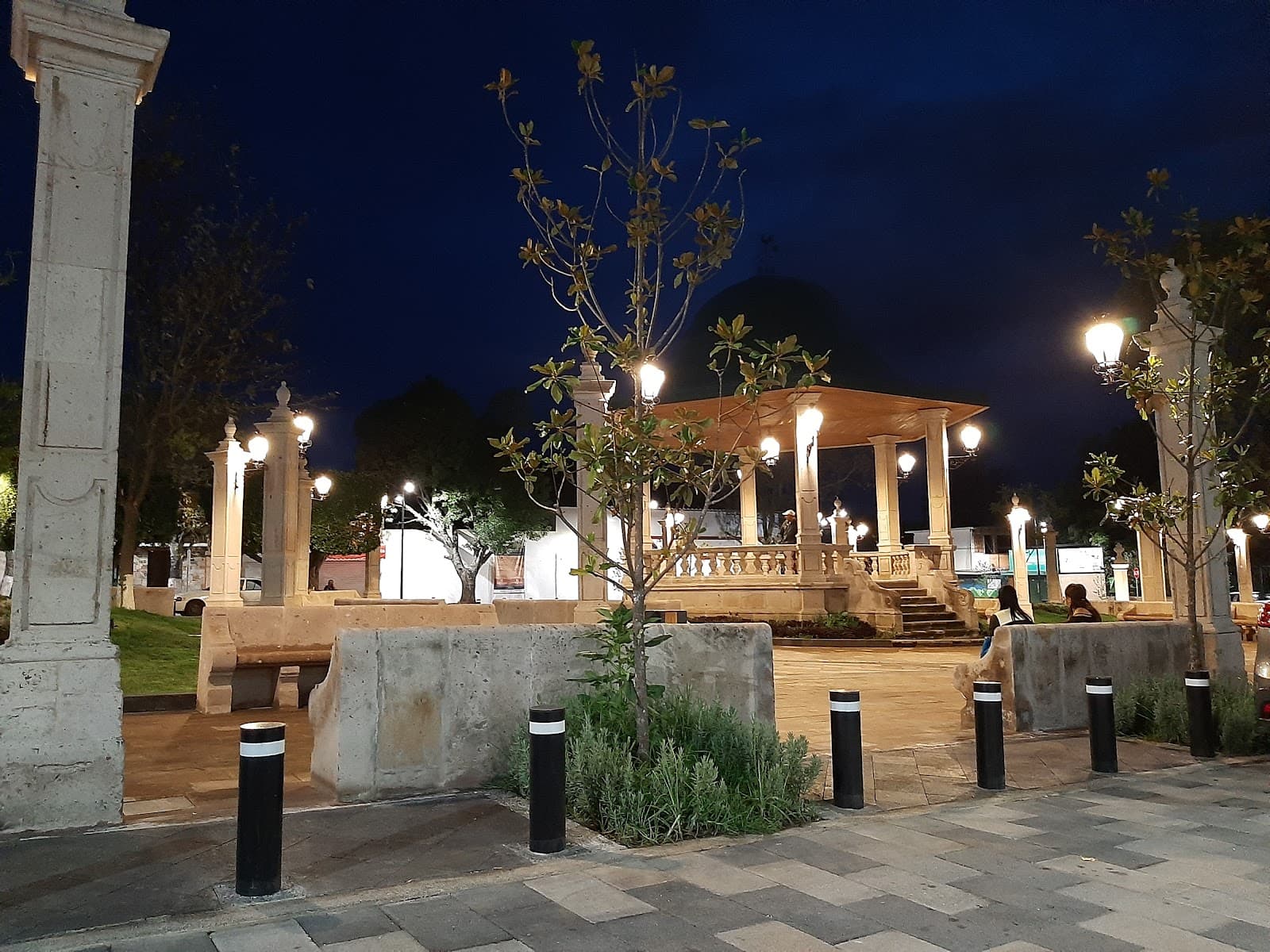 Plaza de Santa María - Image 1