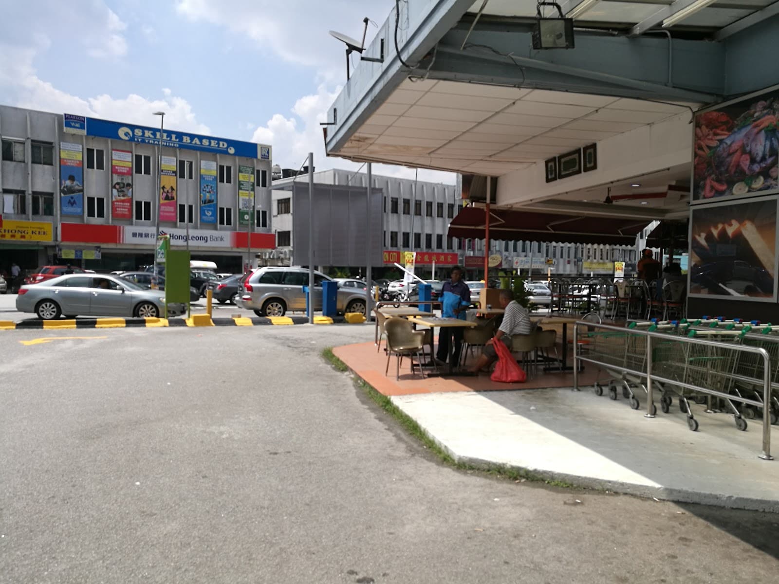 Taman Paramount Petaling Jaya - Image 1