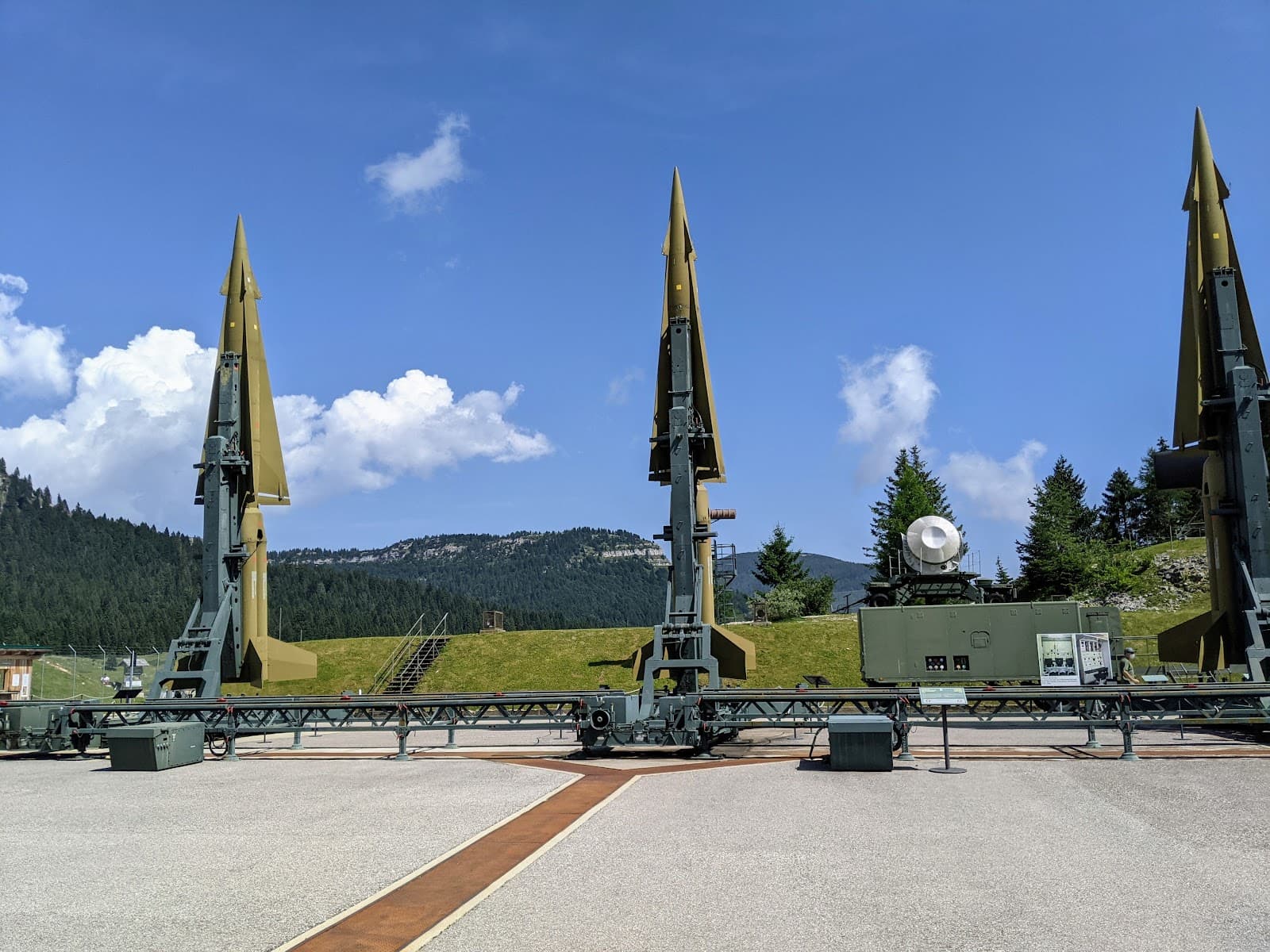 Base Tuono - Image 1