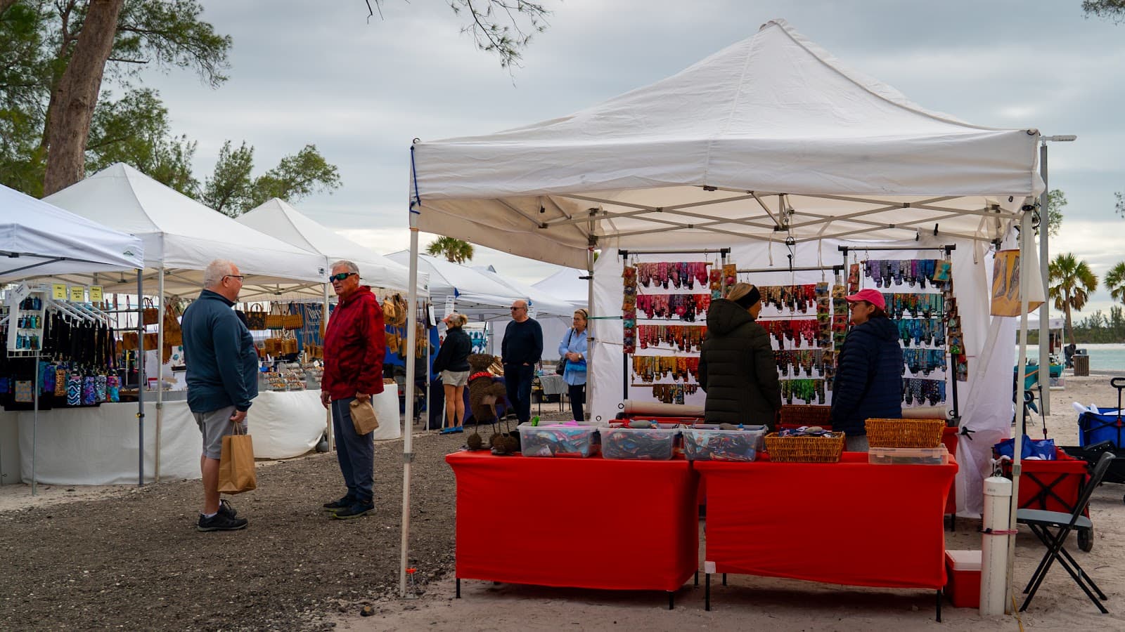Coquina Beach Market - Image 1