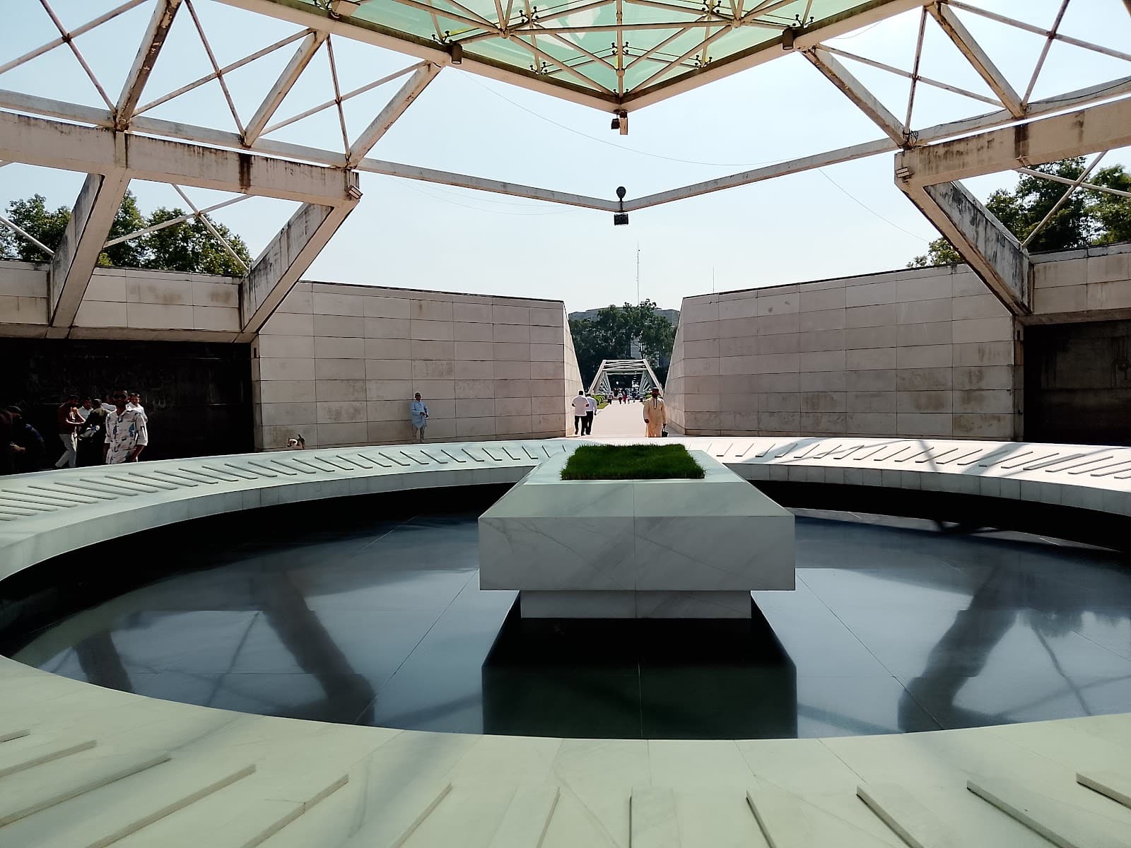 Ziaur Rahman Mausoleum - Image 1