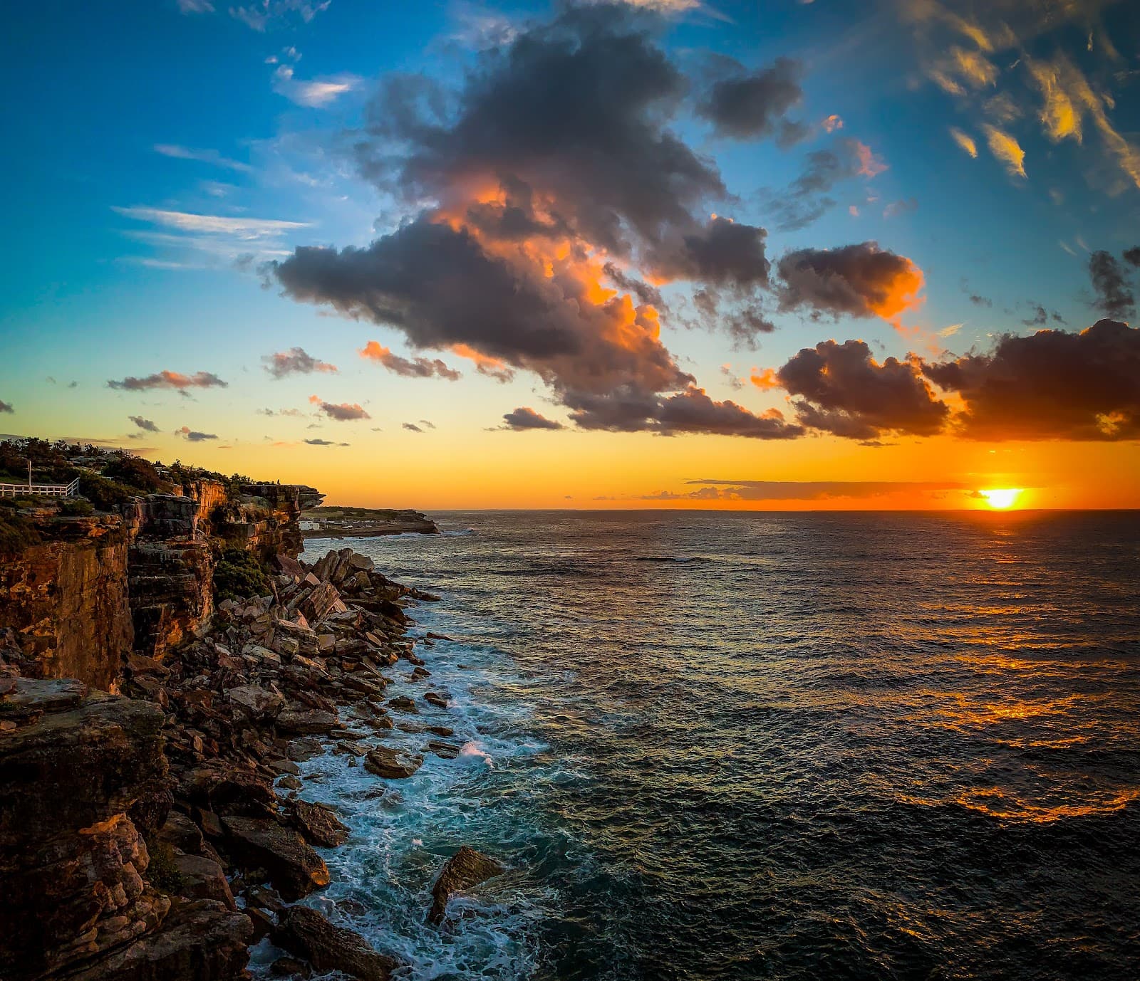 Dolphin Point (Coogee) - Image 1