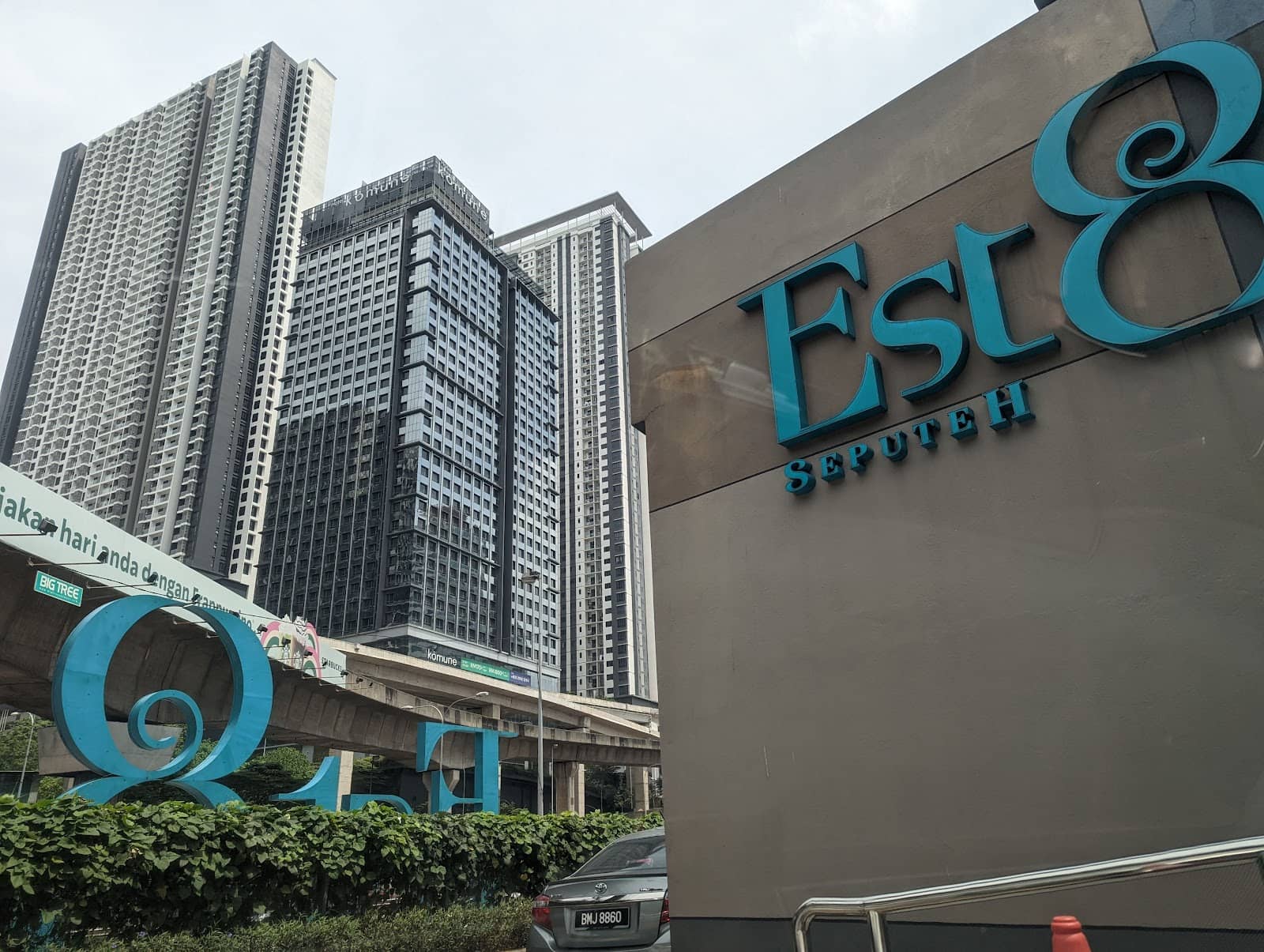 Helipad Photoshoot Spot