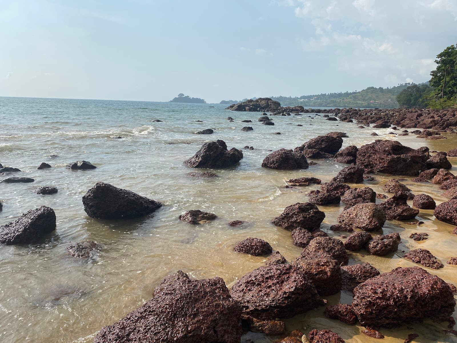 Black Johnson Beach - Image 1