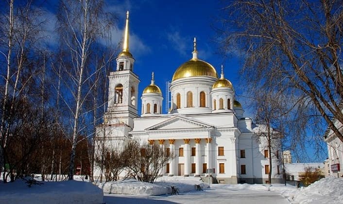 Novo-Tikhvinsky Convent - Image 1