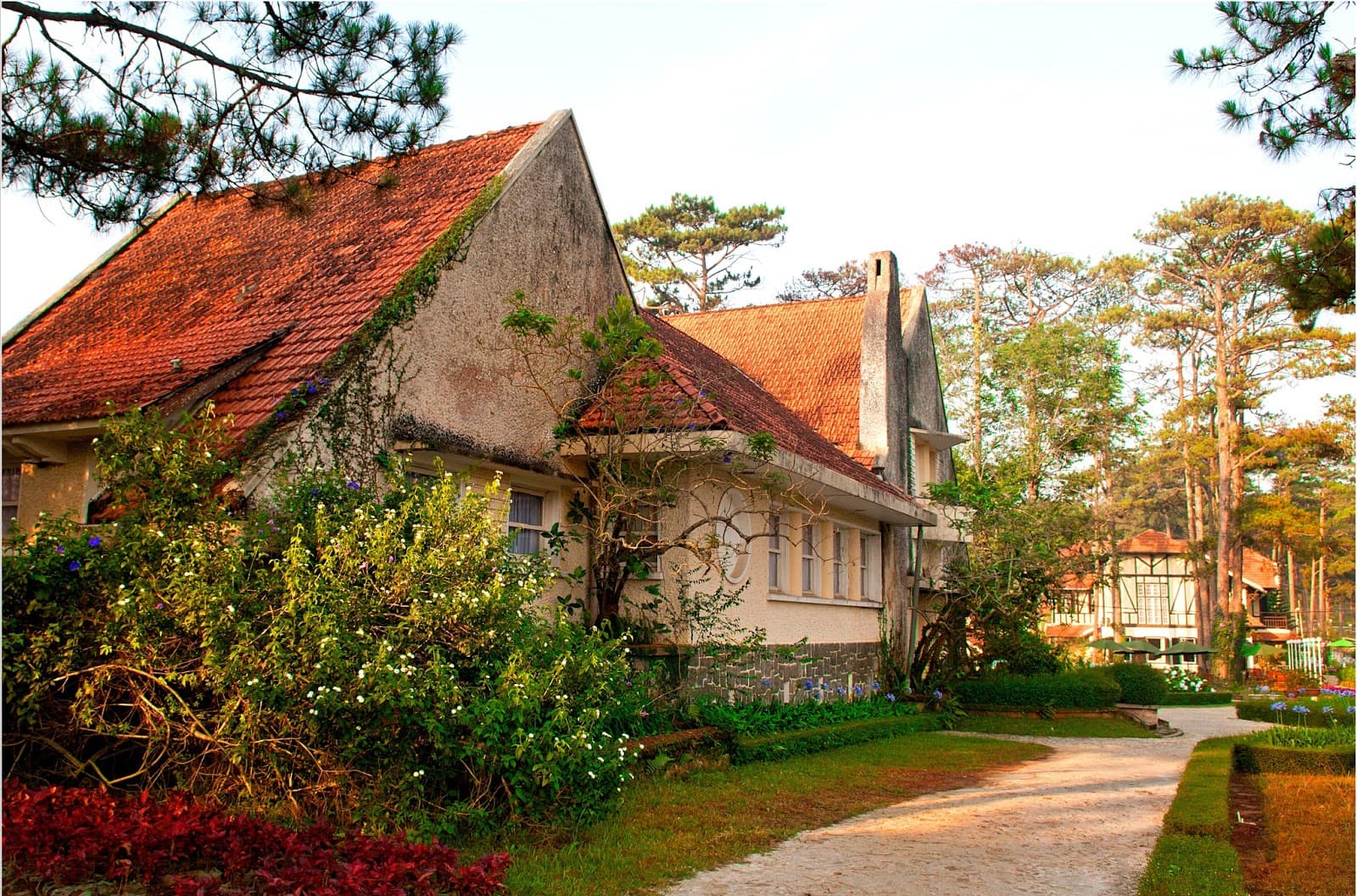 Tran Hung Dao French Villas - Image 1