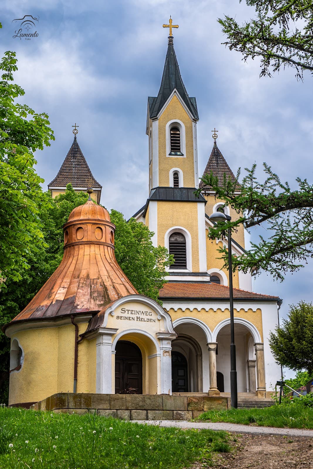 Dreifaltigkeitsberg Church Viewpoint - Image 1