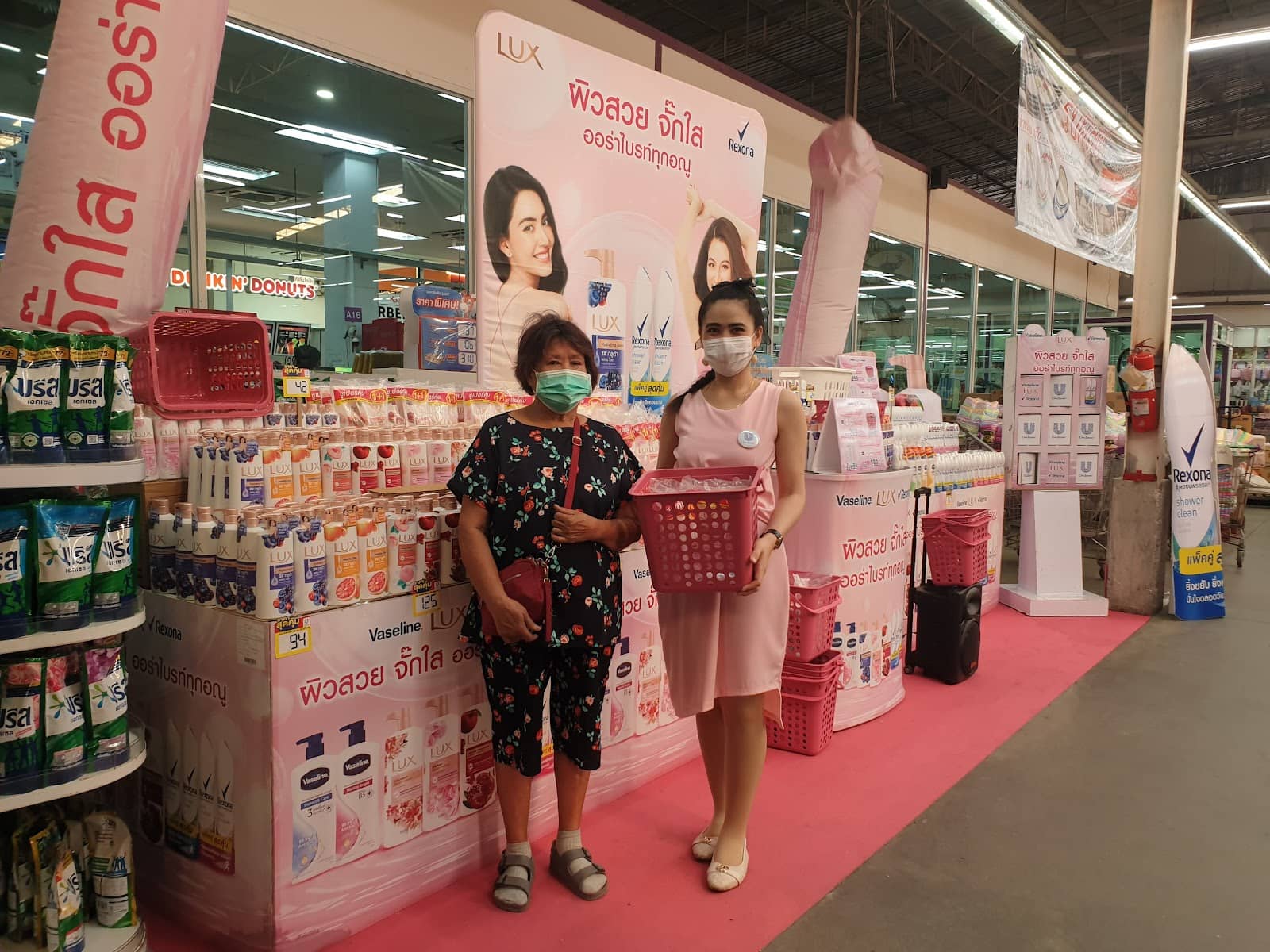 Affordable Souvenir Finds