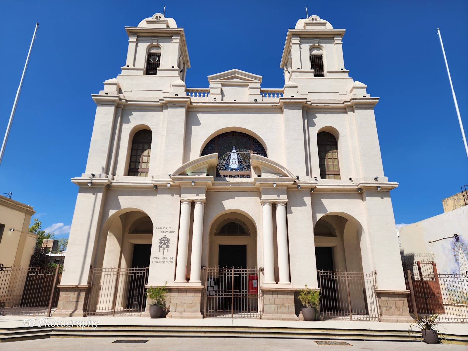 Plaza Departamental Luján de Cuyo - Image 1