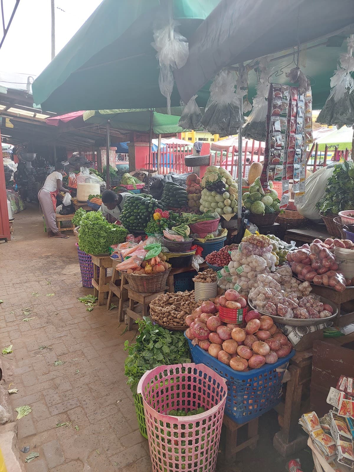 Madina Market - Image 1