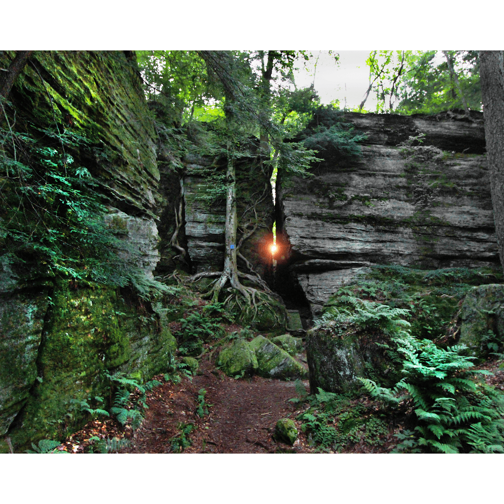 Panama Rocks Scenic Park - Image 1