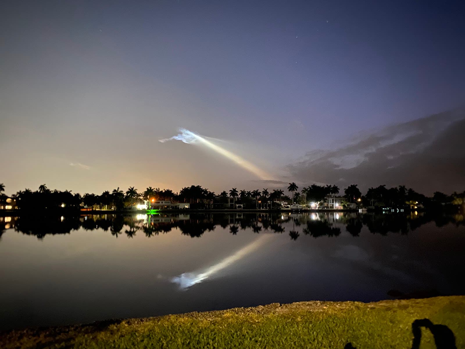 Lake Hollywood Park Hollywood - Image 1