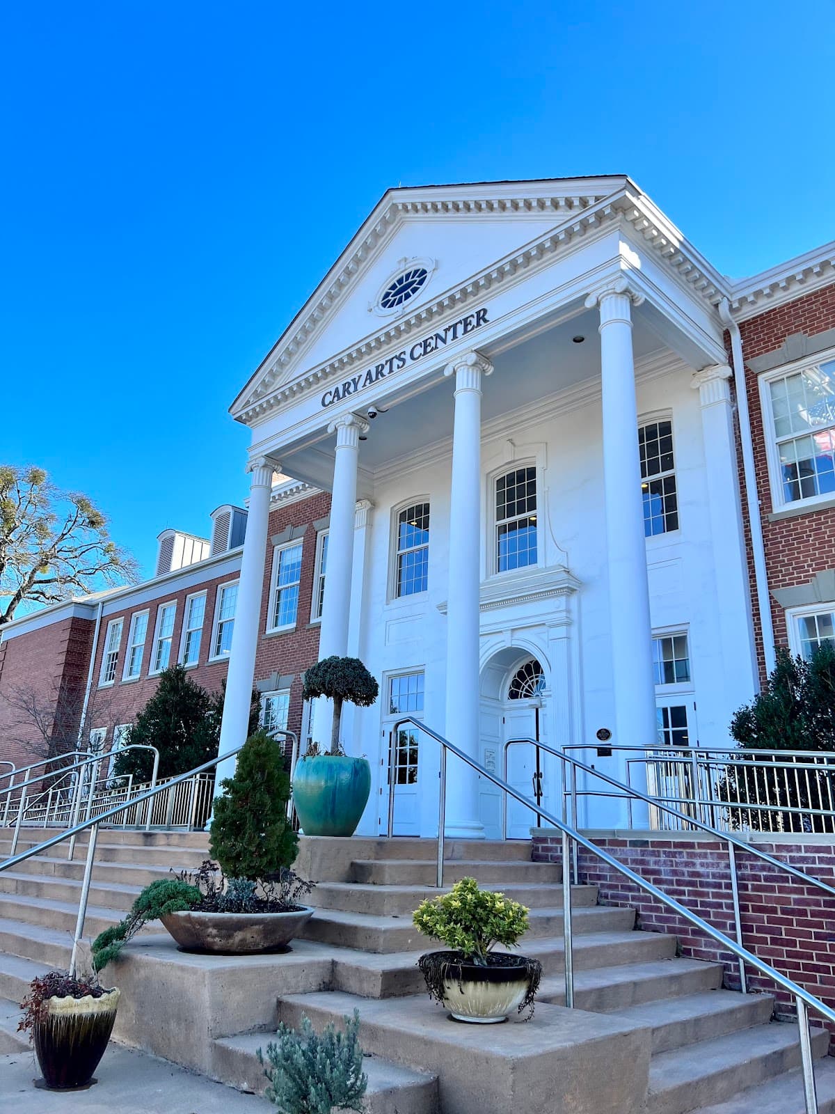 Cary Arts Center - Image 1
