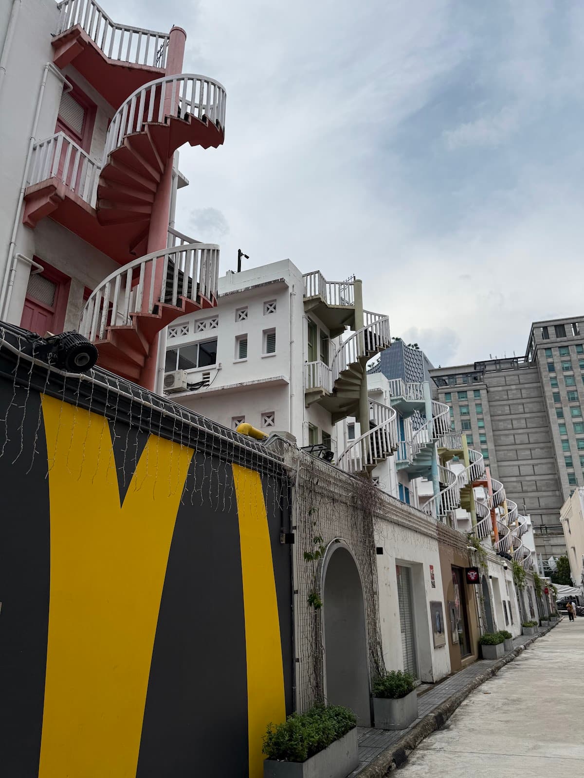 Bugis Street Art Lane - Image 1