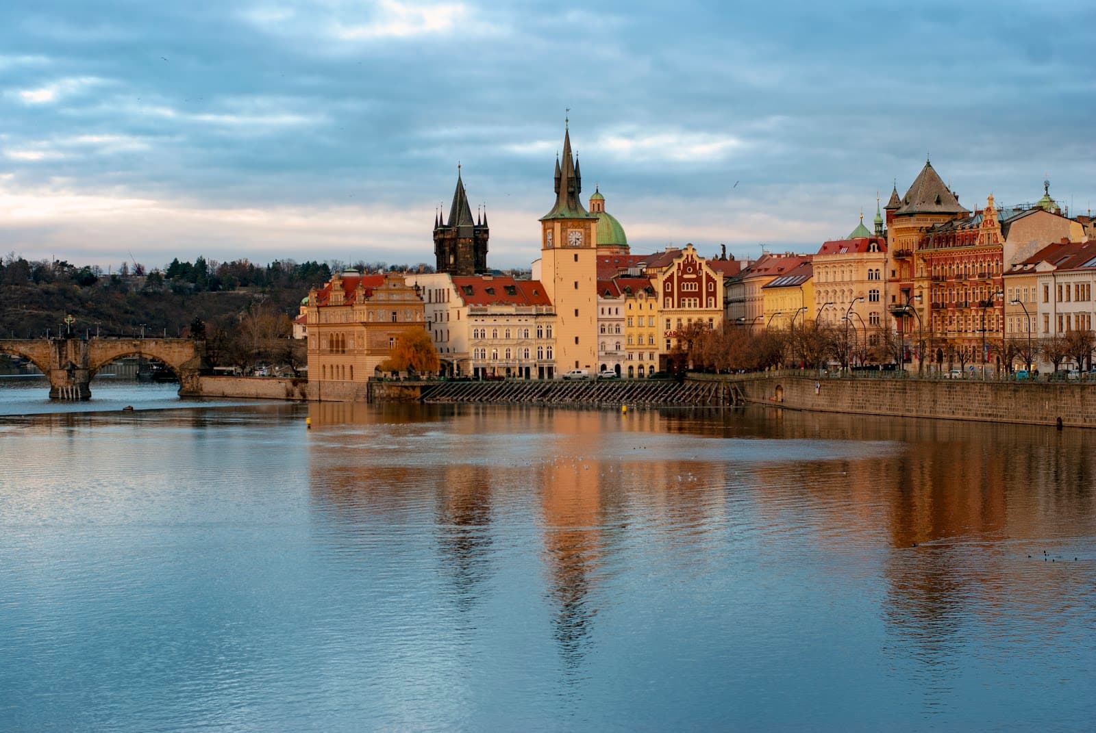 Smetanovo Nábřeží, Prague - Image 1