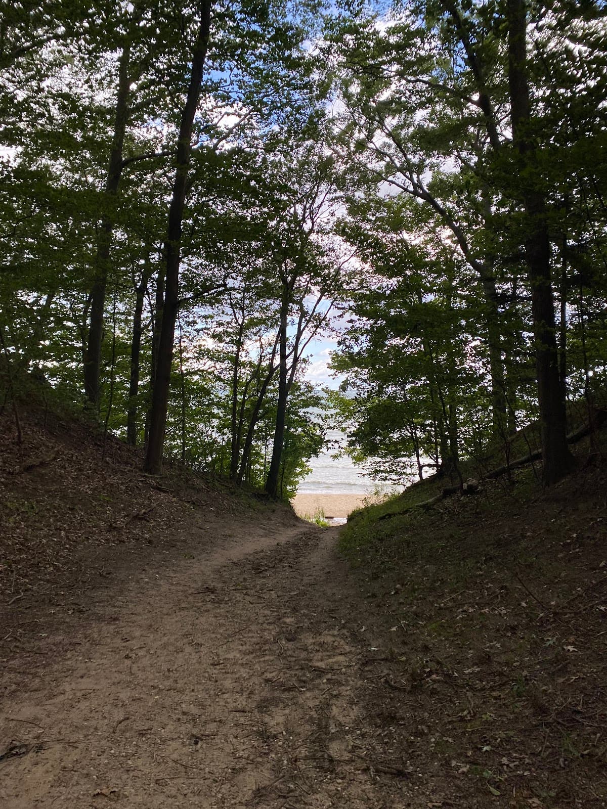 Wau-Ke-Na Preserve - Image 1