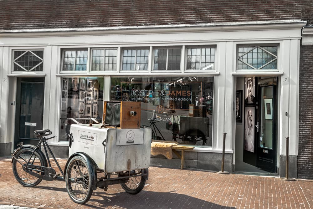 The Photographer's Gallery - Image 1