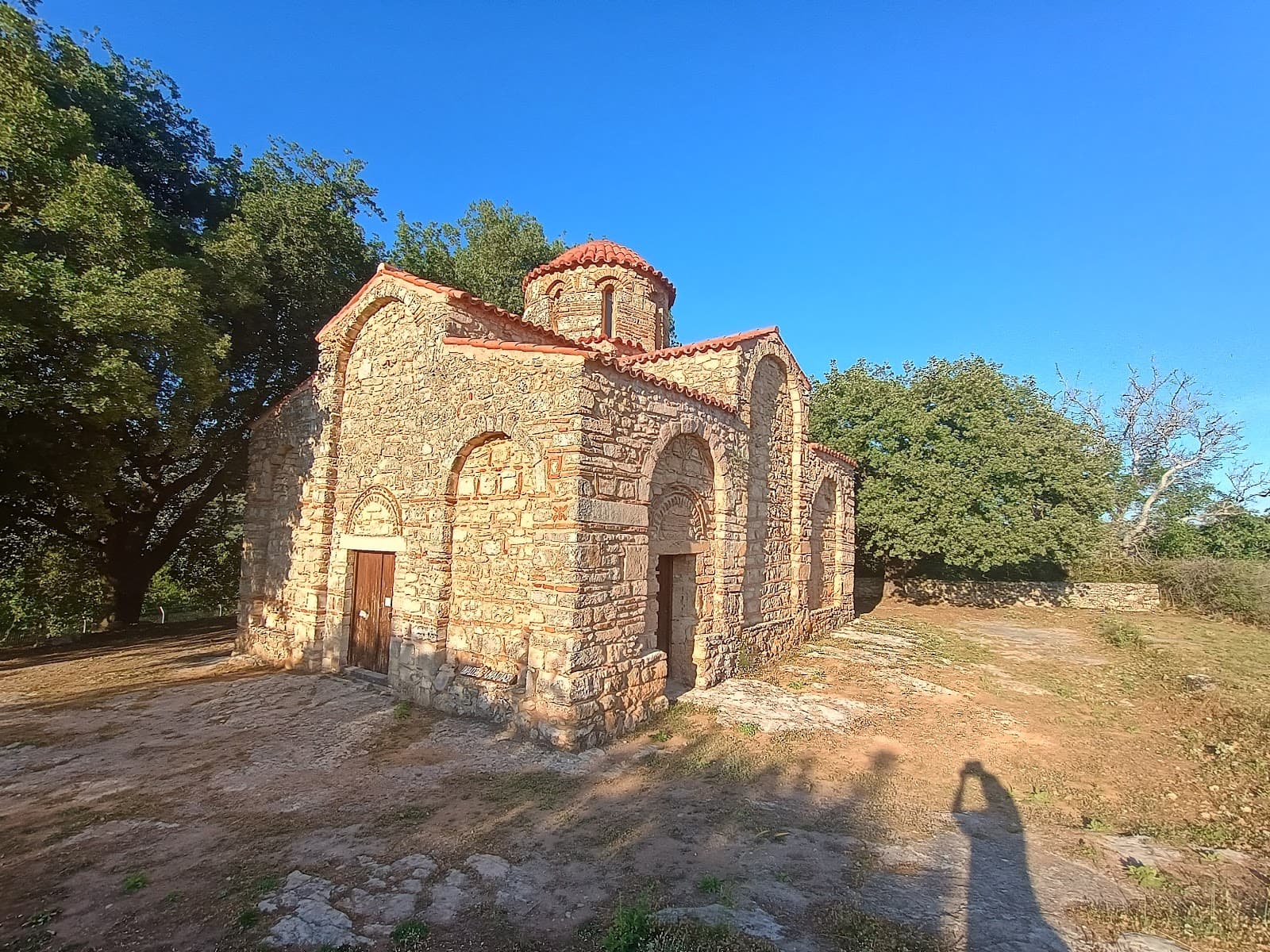 Church of Panagia Serviotissa Stylos - Image 1