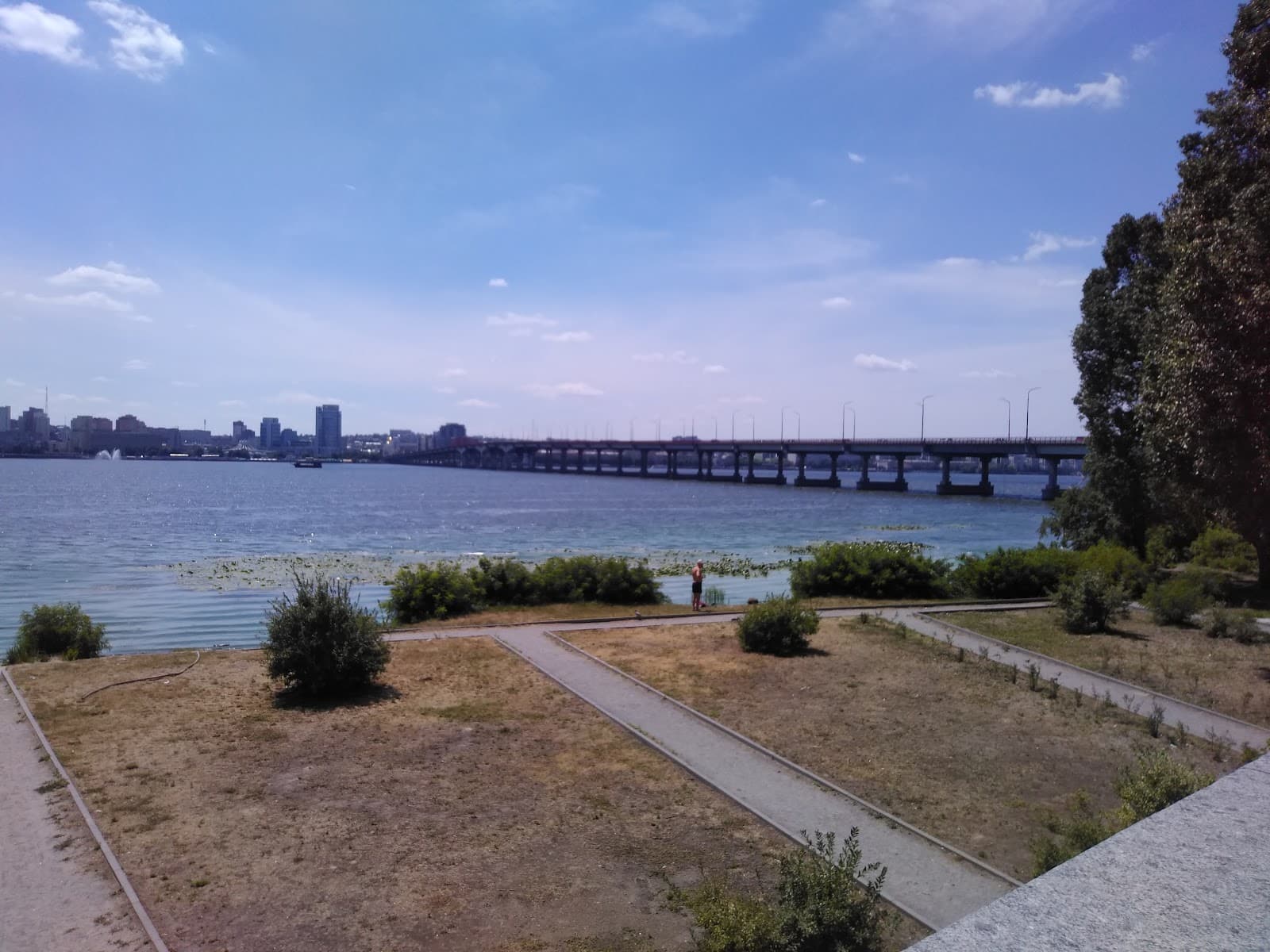 Sahaidachny Park - Image 1